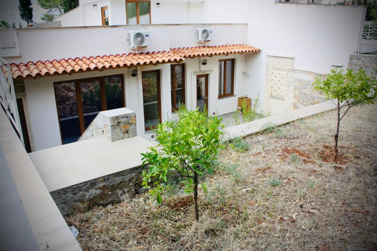 Al Tempio Della Pace Hotell Carini Exteriör bild