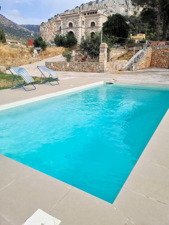 Al Tempio Della Pace Hotell Carini Exteriör bild